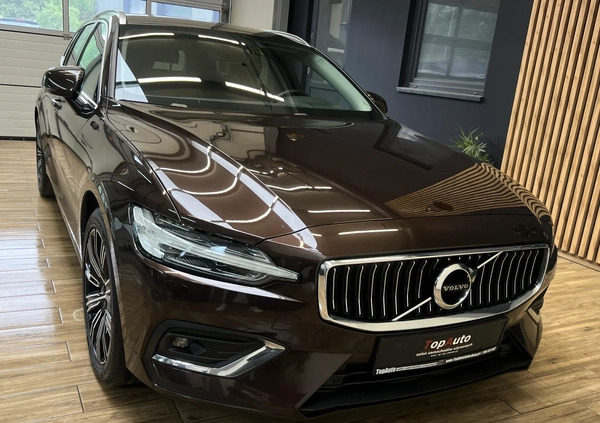 Volvo V60 cena 94900 przebieg: 149000, rok produkcji 2018 z Nowy Dwór Mazowiecki małe 667